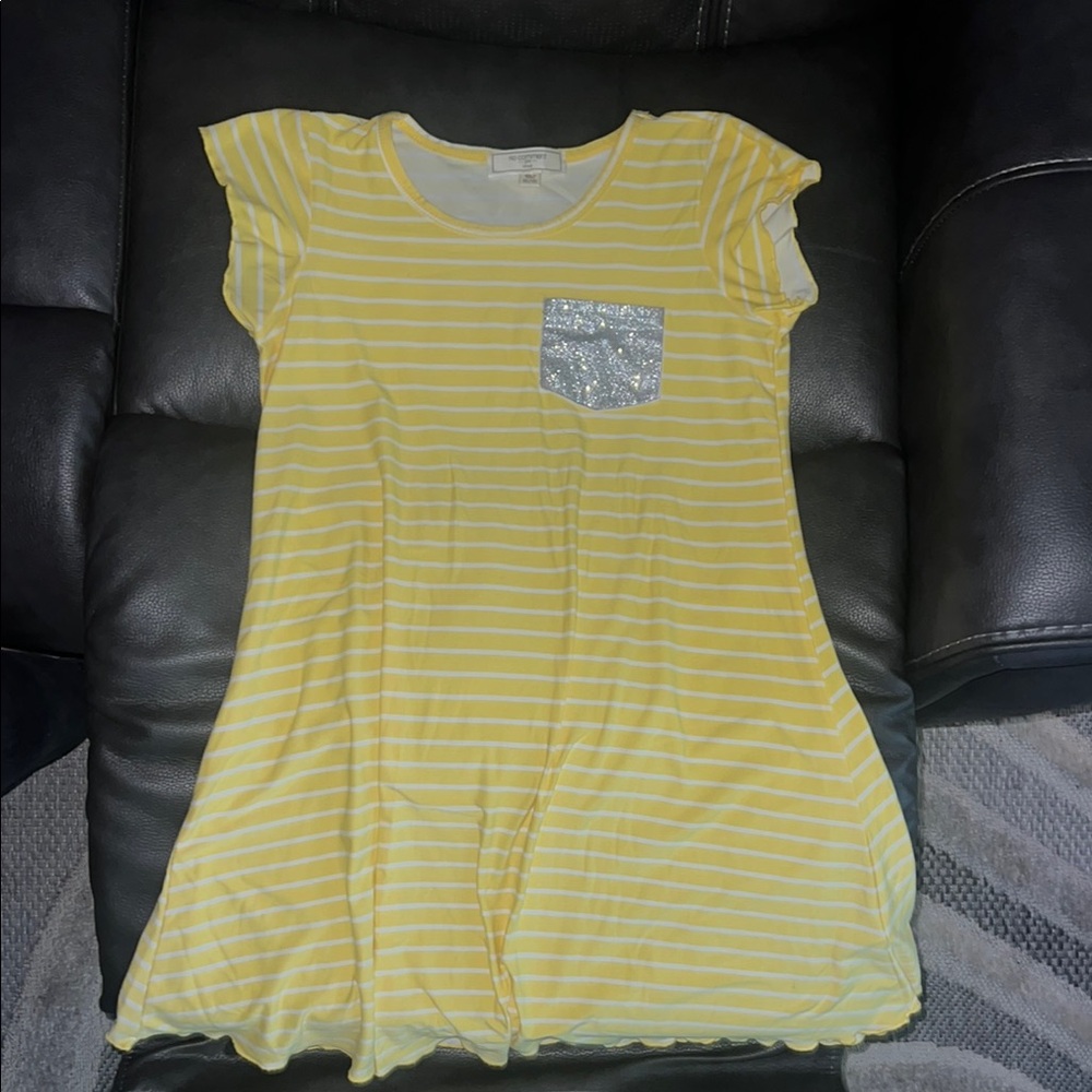 Yellow Striped Nightgown with Glitter Pocket